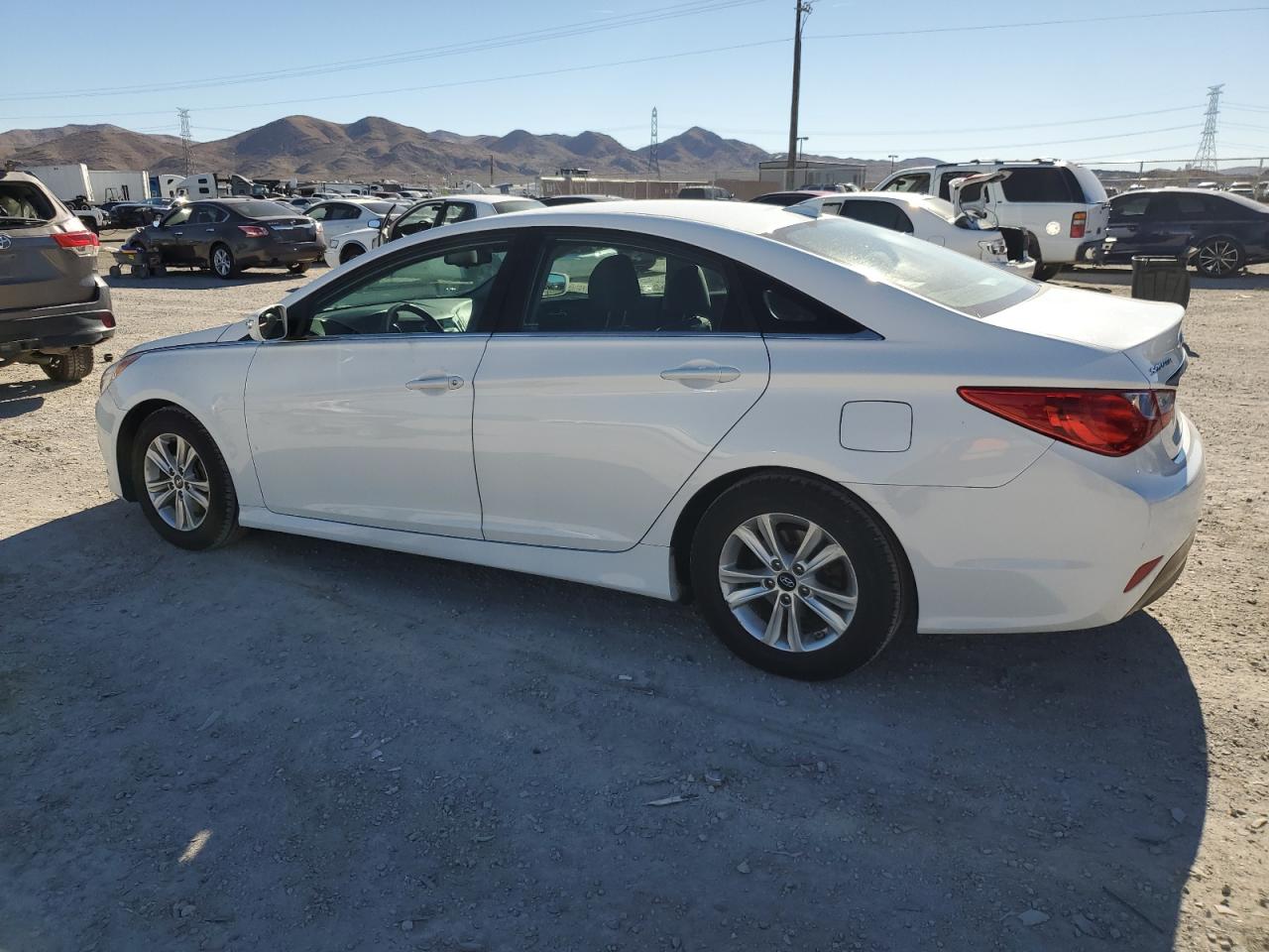 Photo 1 VIN: 5NPEB4AC2EH939290 - HYUNDAI SONATA 