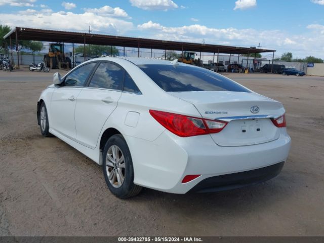 Photo 2 VIN: 5NPEB4AC2EH939662 - HYUNDAI SONATA 