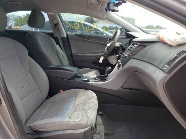 Photo 4 VIN: 5NPEB4AC2EH940519 - HYUNDAI SONATA GLS 