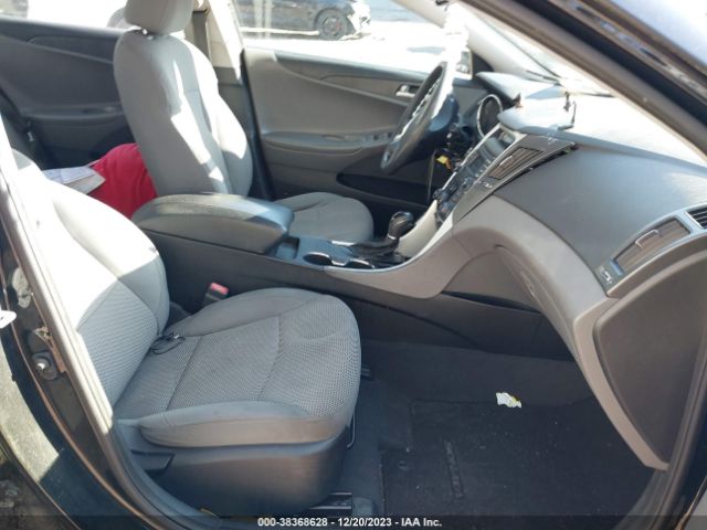 Photo 4 VIN: 5NPEB4AC2EH941363 - HYUNDAI SONATA 