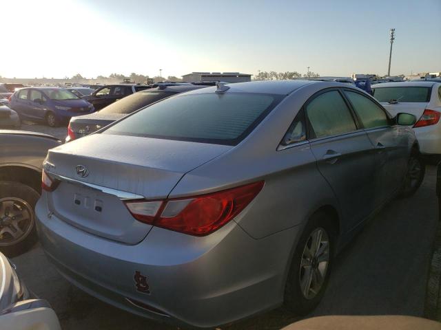 Photo 3 VIN: 5NPEB4AC3BH005697 - HYUNDAI SONATA GLS 