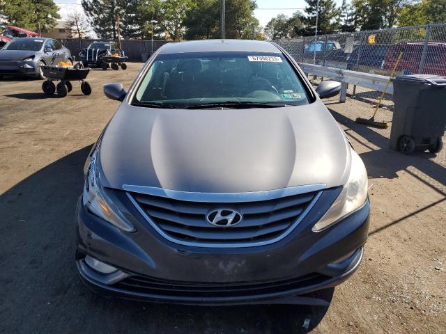 Photo 4 VIN: 5NPEB4AC3BH020975 - HYUNDAI SONATA GLS 