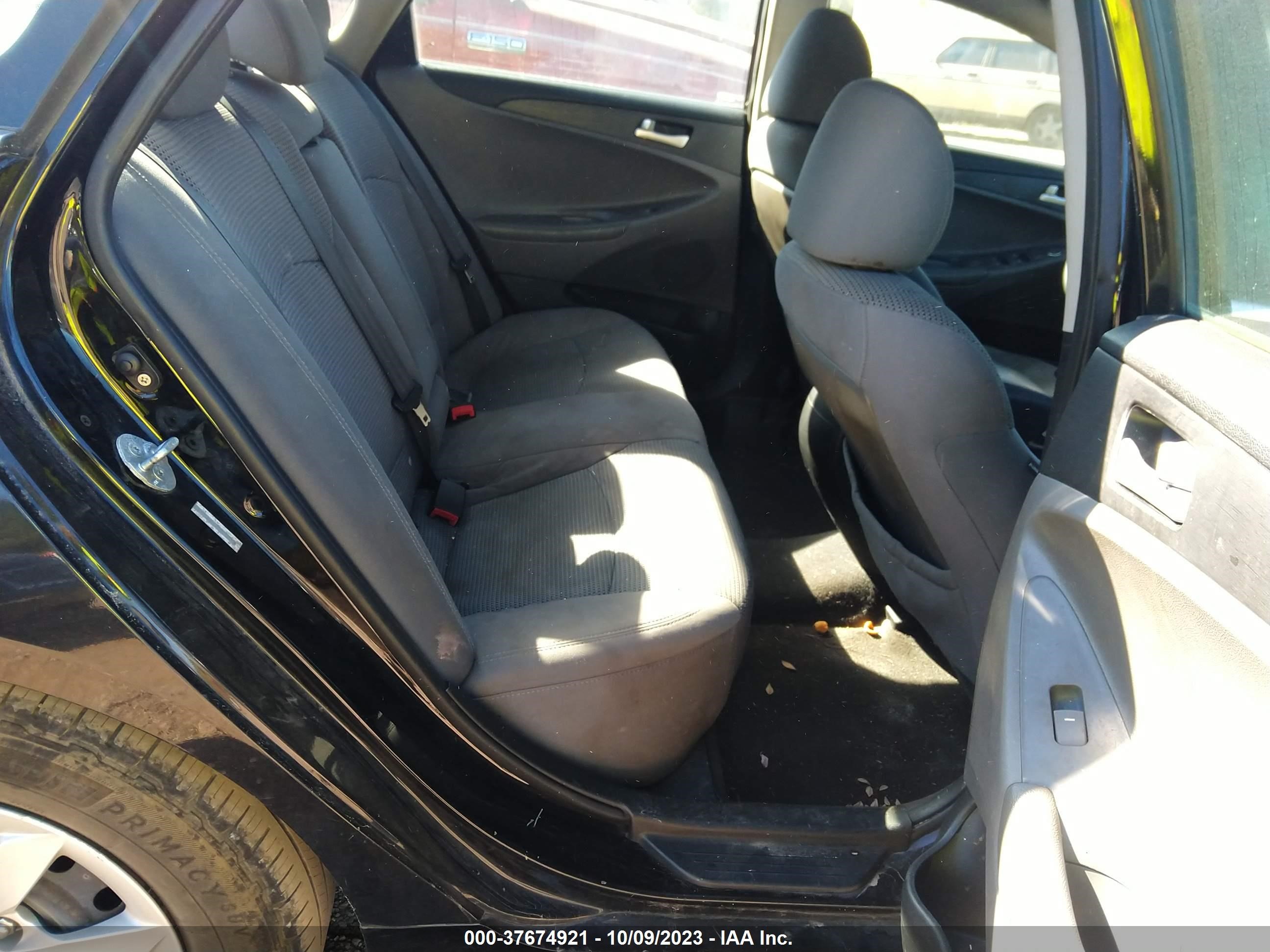 Photo 7 VIN: 5NPEB4AC3BH029613 - HYUNDAI SONATA 