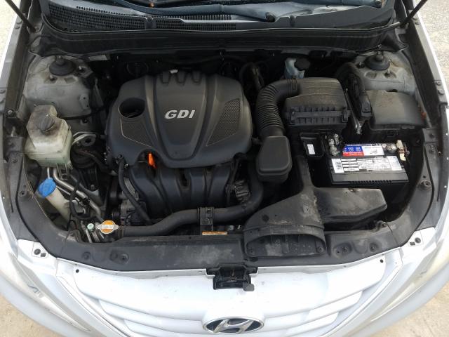 Photo 6 VIN: 5NPEB4AC3BH040787 - HYUNDAI SONATA GLS 