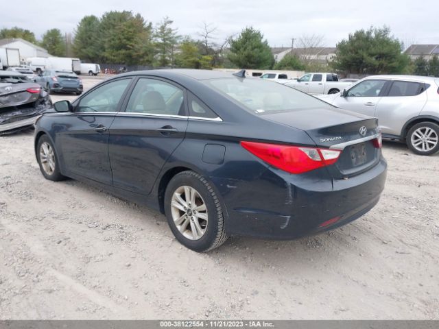 Photo 2 VIN: 5NPEB4AC3BH042913 - HYUNDAI SONATA 