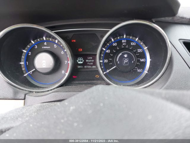 Photo 6 VIN: 5NPEB4AC3BH042913 - HYUNDAI SONATA 