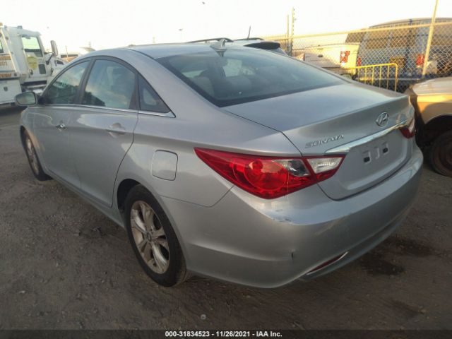 Photo 2 VIN: 5NPEB4AC3BH043012 - HYUNDAI SONATA 