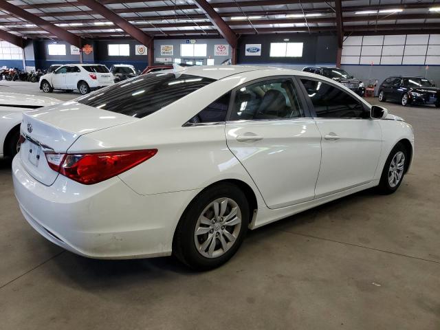 Photo 2 VIN: 5NPEB4AC3BH069223 - HYUNDAI SONATA GLS 