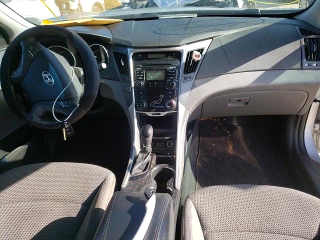 Photo 8 VIN: 5NPEB4AC3BH077824 - HYUNDAI SONATA GLS 