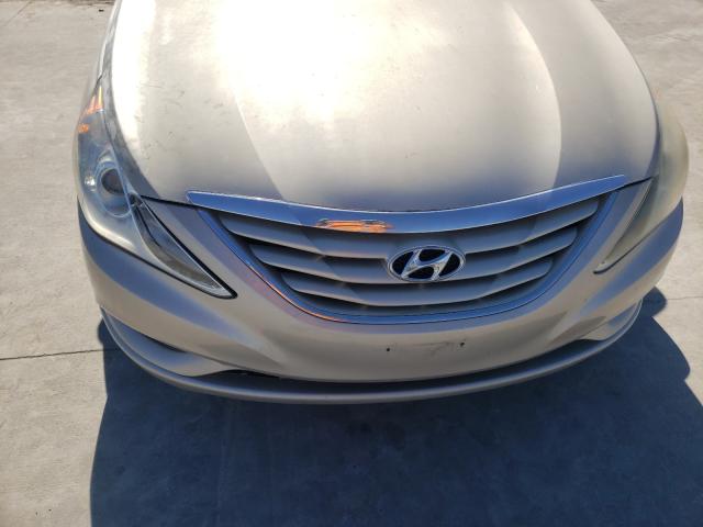 Photo 8 VIN: 5NPEB4AC3BH093425 - HYUNDAI SONATA GLS 