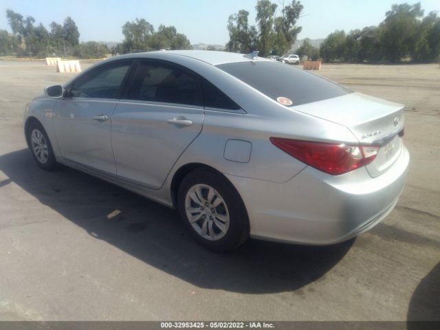 Photo 2 VIN: 5NPEB4AC3BH119358 - HYUNDAI SONATA 