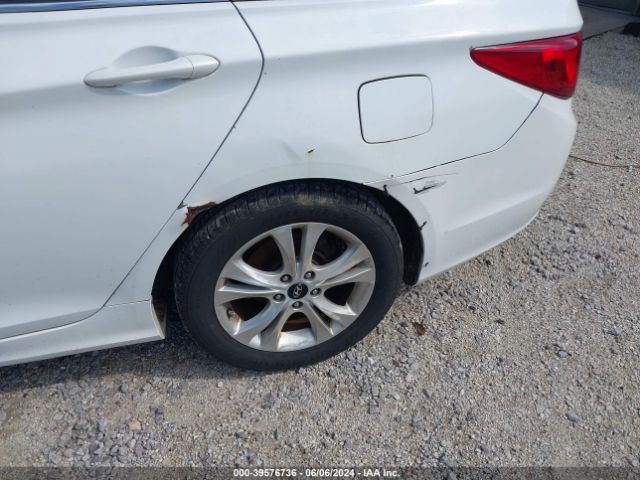 Photo 5 VIN: 5NPEB4AC3BH135253 - HYUNDAI SONATA 