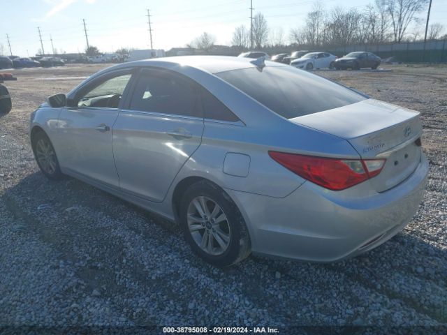 Photo 2 VIN: 5NPEB4AC3BH136757 - HYUNDAI SONATA 