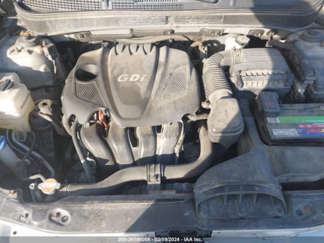 Photo 9 VIN: 5NPEB4AC3BH136757 - HYUNDAI SONATA 