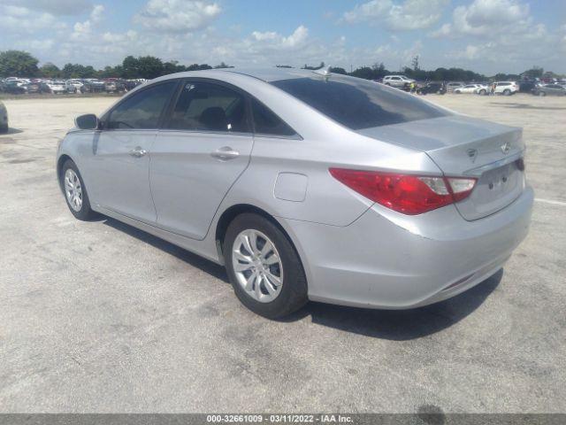 Photo 2 VIN: 5NPEB4AC3BH156281 - HYUNDAI SONATA 