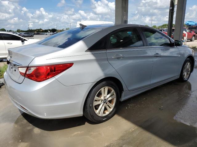 Photo 2 VIN: 5NPEB4AC3BH157575 - HYUNDAI SONATA GLS 