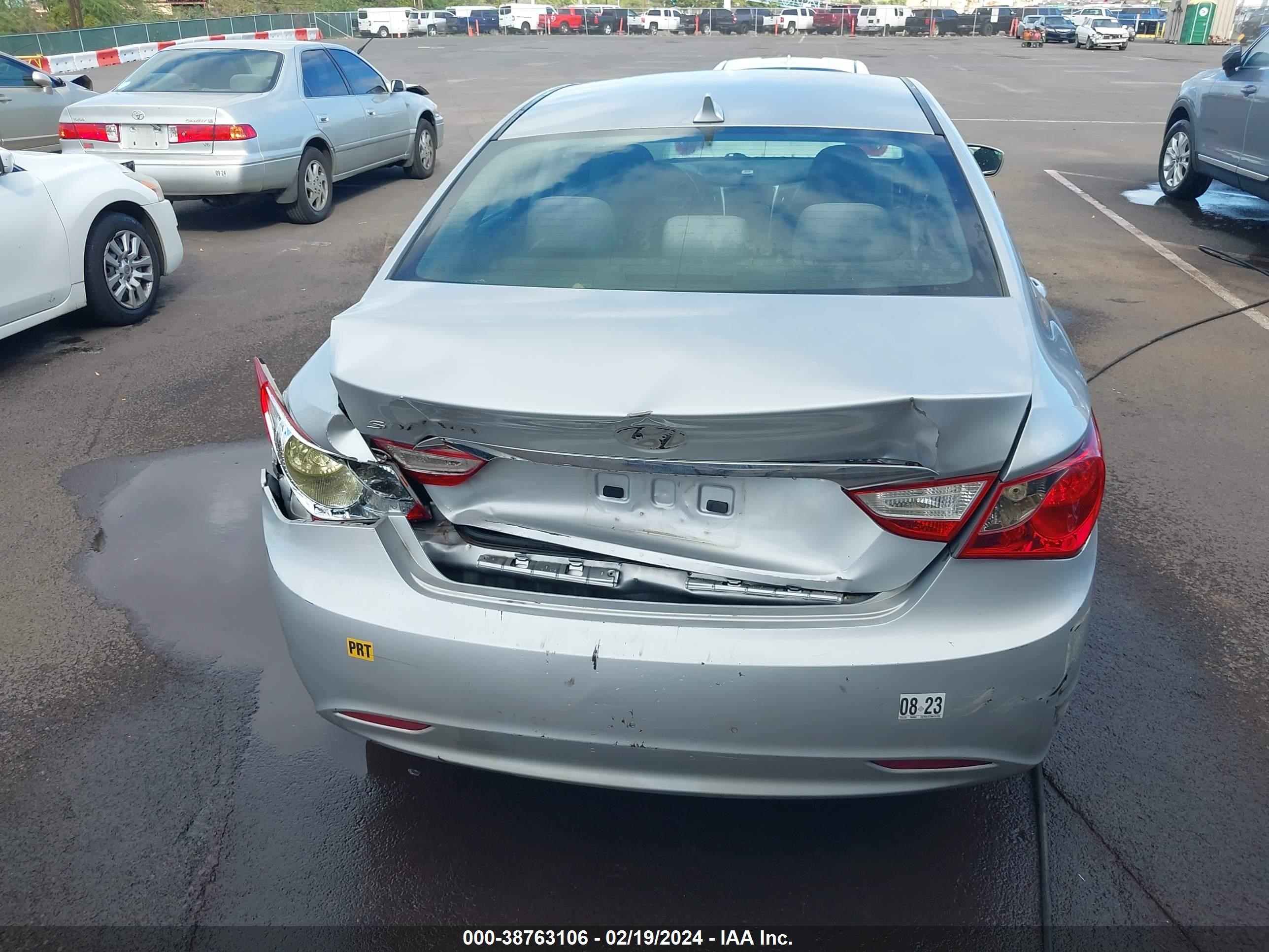 Photo 15 VIN: 5NPEB4AC3BH181200 - HYUNDAI SONATA 