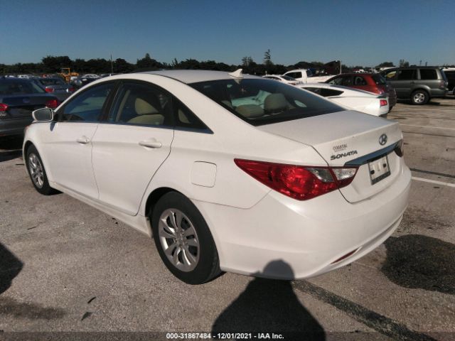 Photo 2 VIN: 5NPEB4AC3BH203244 - HYUNDAI SONATA 