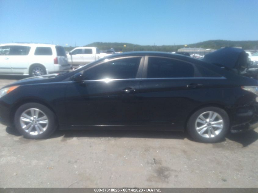 Photo 13 VIN: 5NPEB4AC3BH208041 - HYUNDAI SONATA 