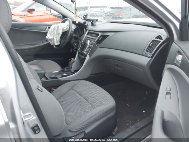 Photo 4 VIN: 5NPEB4AC3BH212610 - HYUNDAI SONATA 