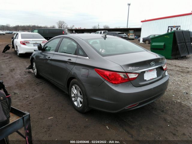 Photo 2 VIN: 5NPEB4AC3BH231156 - HYUNDAI SONATA 