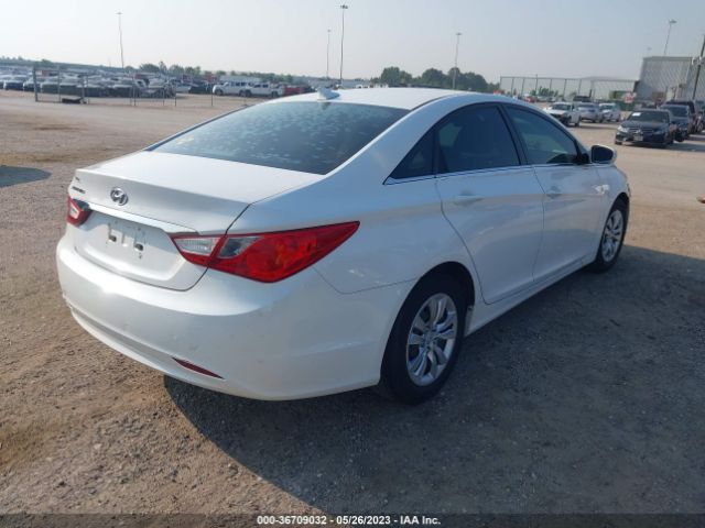 Photo 3 VIN: 5NPEB4AC3BH258857 - HYUNDAI SONATA 