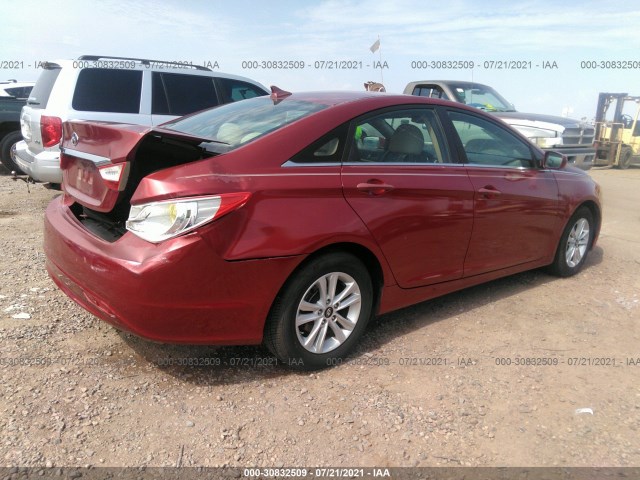 Photo 3 VIN: 5NPEB4AC3BH260687 - HYUNDAI SONATA 