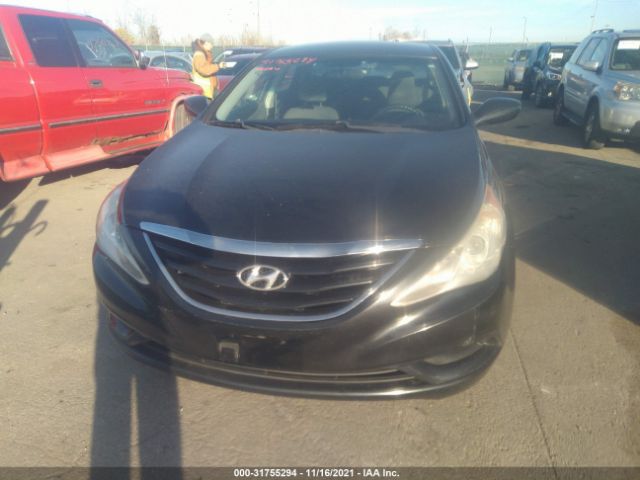 Photo 5 VIN: 5NPEB4AC3BH268319 - HYUNDAI SONATA 