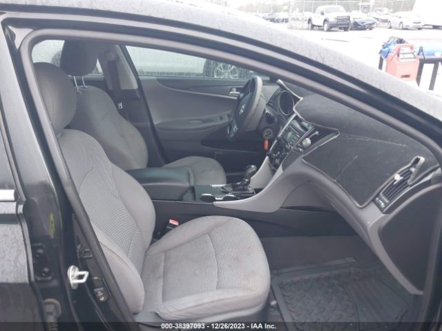 Photo 4 VIN: 5NPEB4AC3BH275268 - HYUNDAI SONATA 