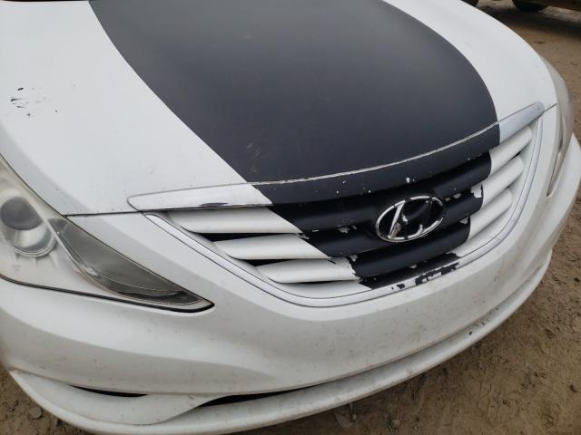 Photo 8 VIN: 5NPEB4AC3CH326639 - HYUNDAI SONATA GLS 