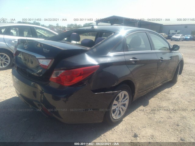 Photo 3 VIN: 5NPEB4AC3CH333204 - HYUNDAI SONATA 