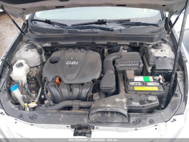 Photo 9 VIN: 5NPEB4AC3CH337978 - HYUNDAI SONATA 