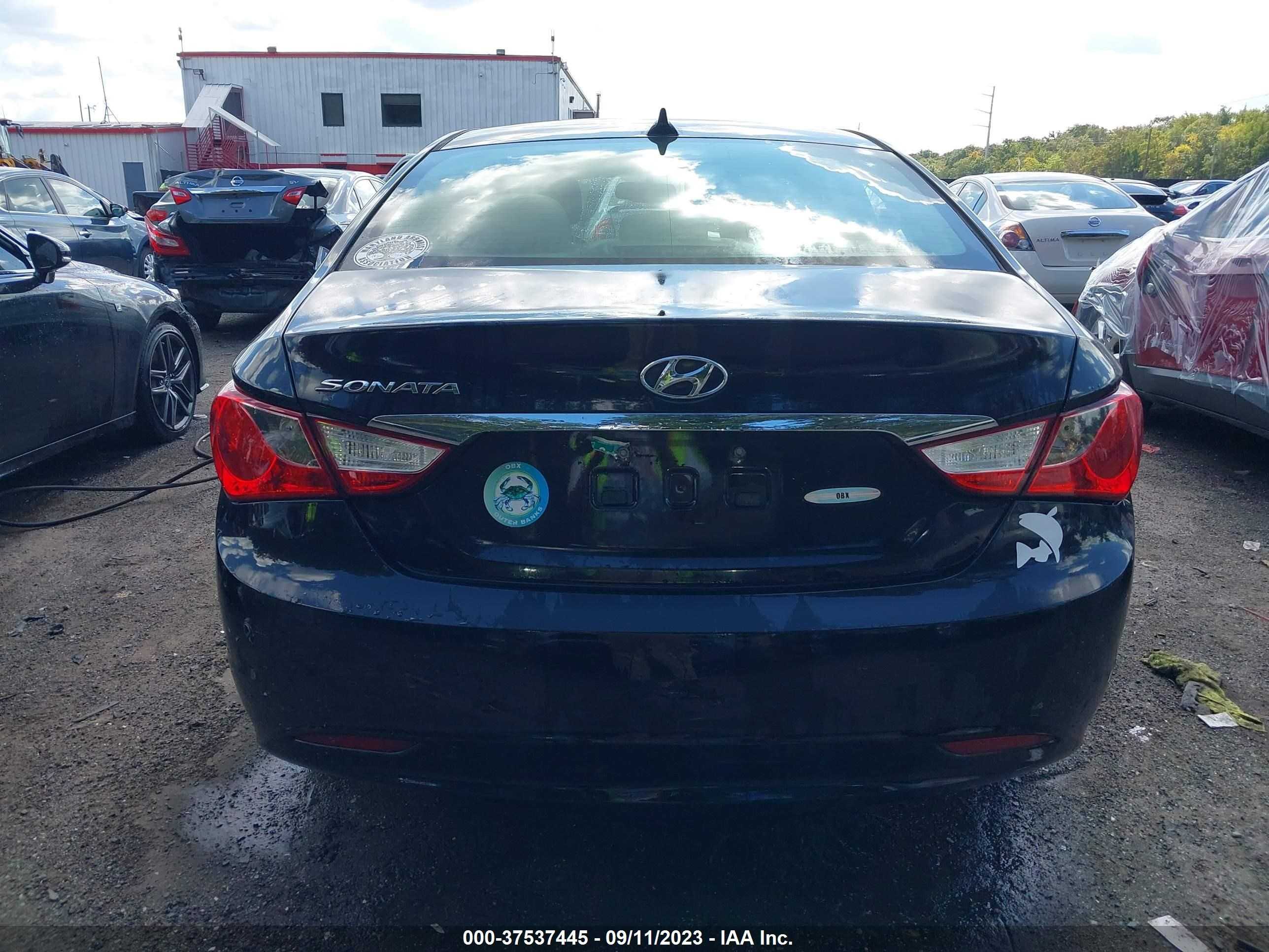 Photo 16 VIN: 5NPEB4AC3CH339200 - HYUNDAI SONATA 