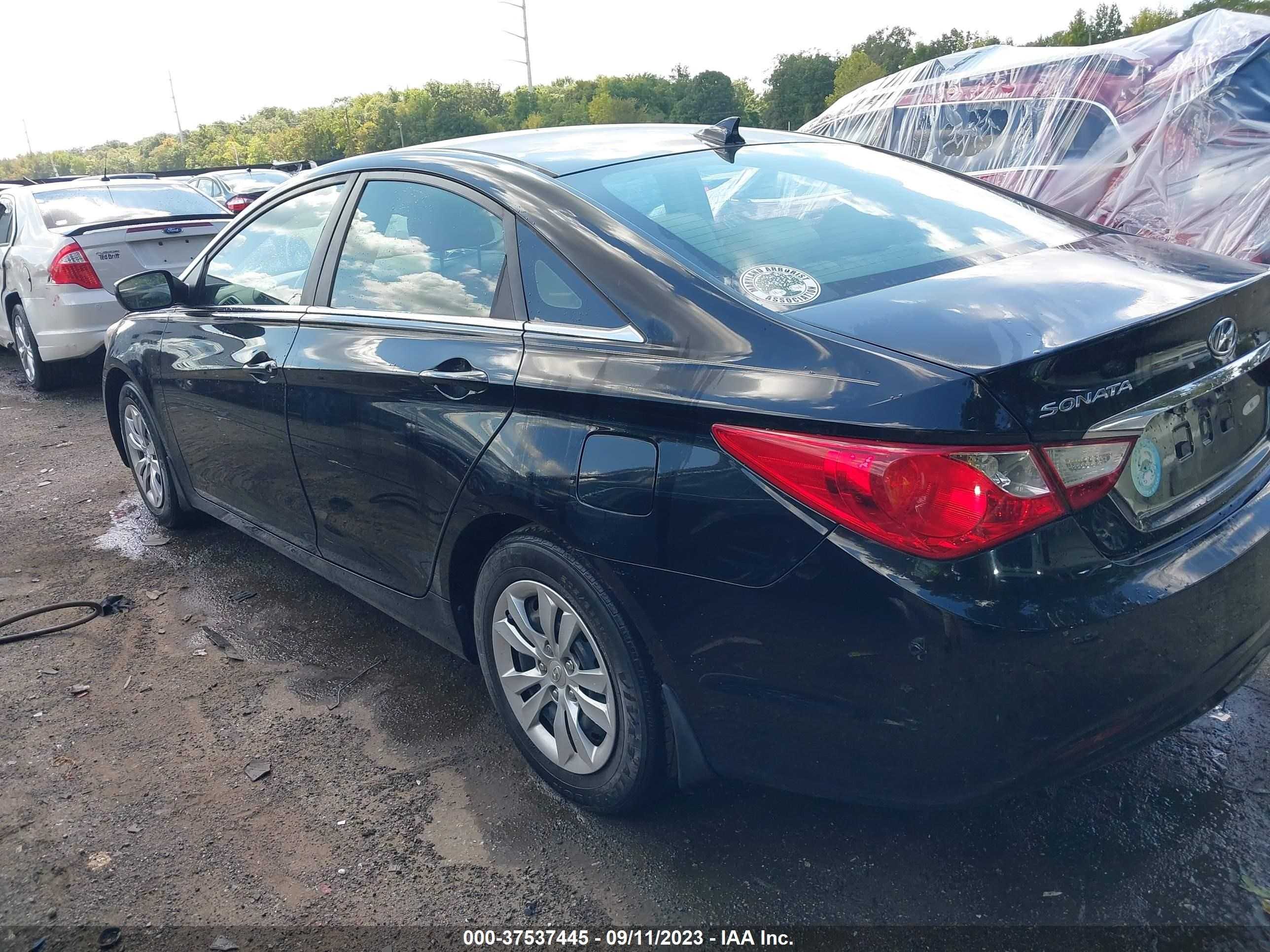 Photo 2 VIN: 5NPEB4AC3CH339200 - HYUNDAI SONATA 