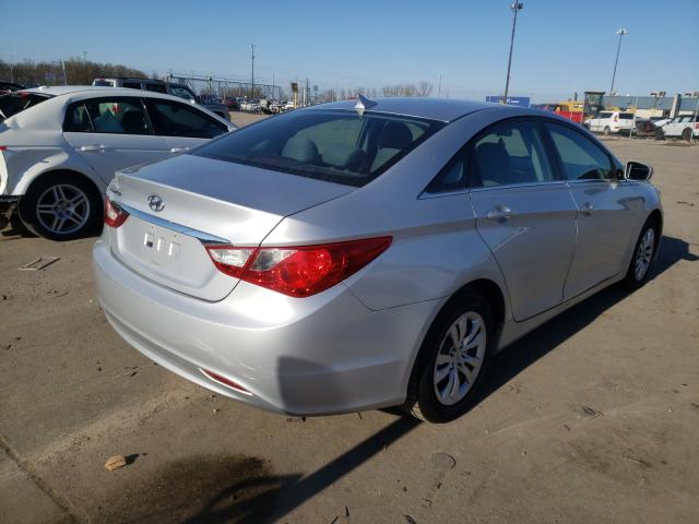 Photo 3 VIN: 5NPEB4AC3CH339682 - HYUNDAI SONATA GLS 