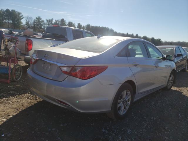 Photo 3 VIN: 5NPEB4AC3CH341237 - HYUNDAI SONATA GLS 