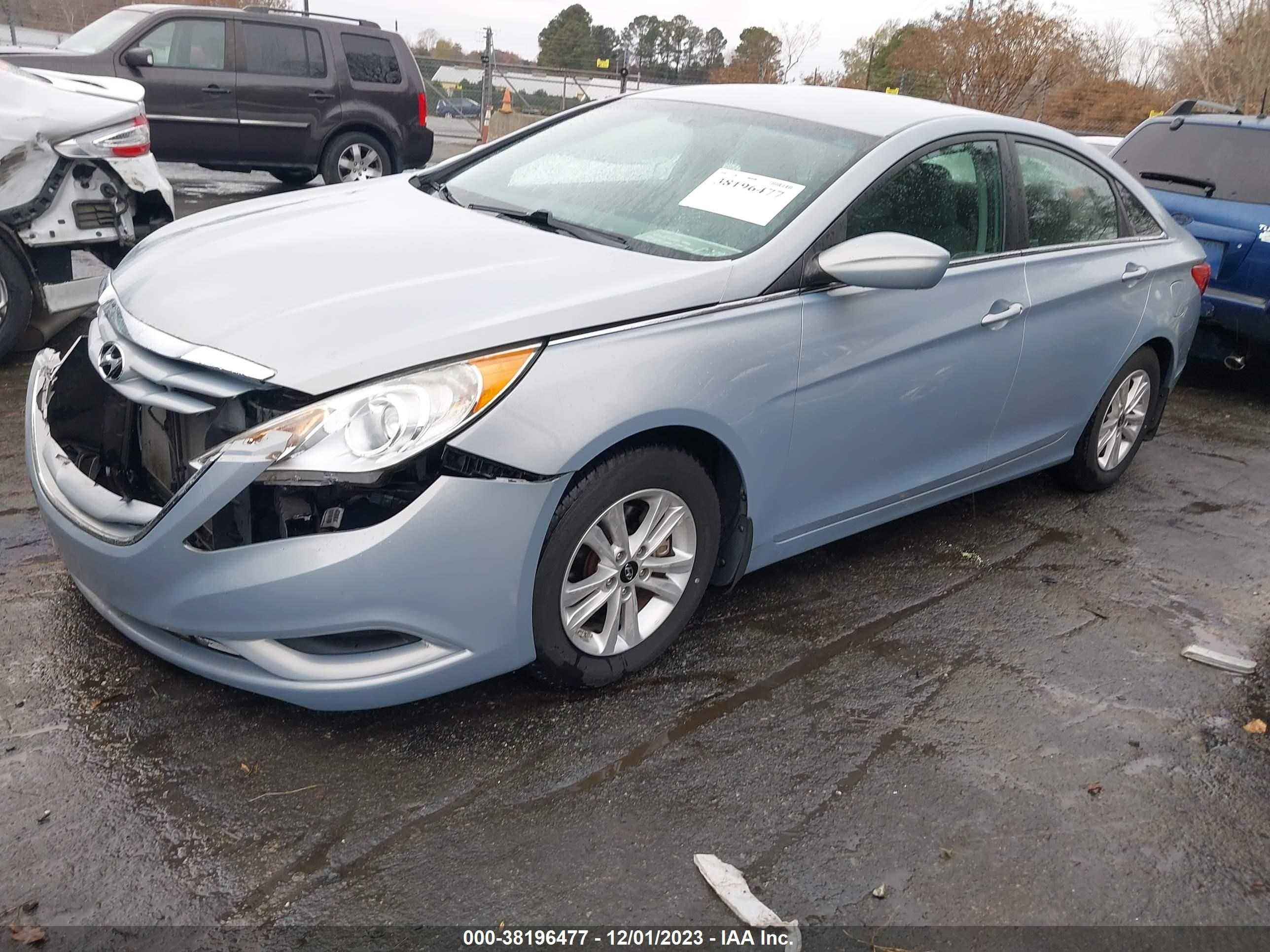 Photo 1 VIN: 5NPEB4AC3CH348320 - HYUNDAI SONATA 