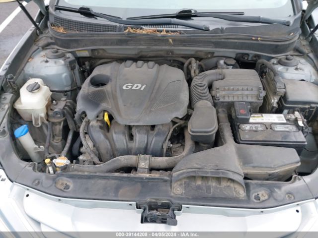 Photo 9 VIN: 5NPEB4AC3CH400559 - HYUNDAI SONATA 