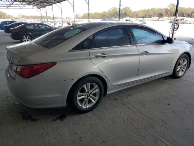 Photo 2 VIN: 5NPEB4AC3CH401145 - HYUNDAI SONATA 