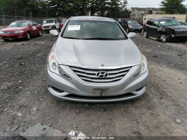 Photo 5 VIN: 5NPEB4AC3CH401680 - HYUNDAI SONATA 