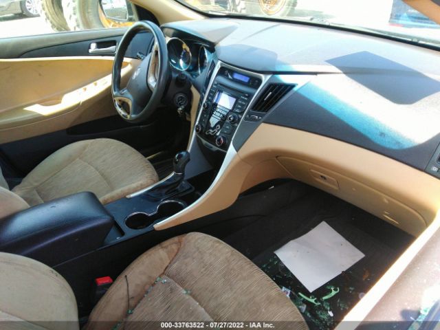 Photo 4 VIN: 5NPEB4AC3CH414638 - HYUNDAI SONATA 