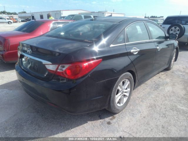 Photo 3 VIN: 5NPEB4AC3CH440804 - HYUNDAI SONATA 