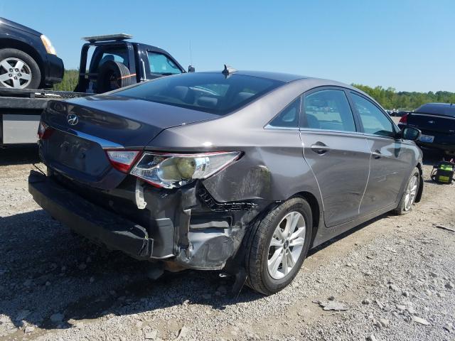 Photo 3 VIN: 5NPEB4AC3CH443847 - HYUNDAI SONATA GLS 