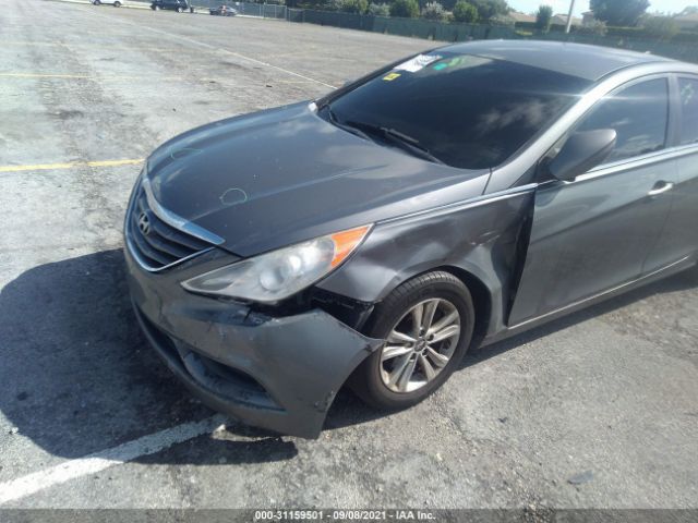 Photo 5 VIN: 5NPEB4AC3CH448272 - HYUNDAI SONATA 