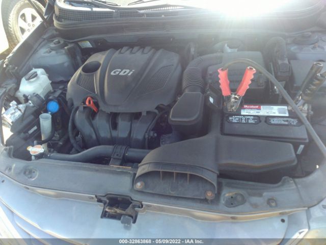 Photo 9 VIN: 5NPEB4AC3CH450538 - HYUNDAI SONATA 