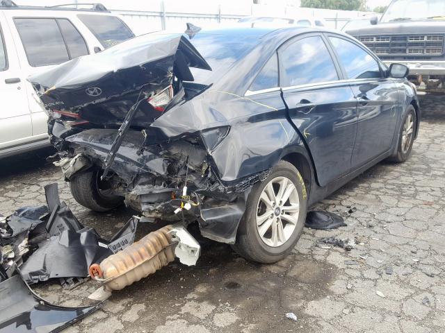 Photo 3 VIN: 5NPEB4AC3CH453990 - HYUNDAI SONATA GLS 