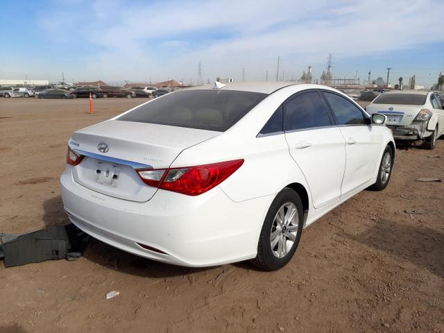 Photo 3 VIN: 5NPEB4AC3CH461152 - HYUNDAI SONATA GLS 