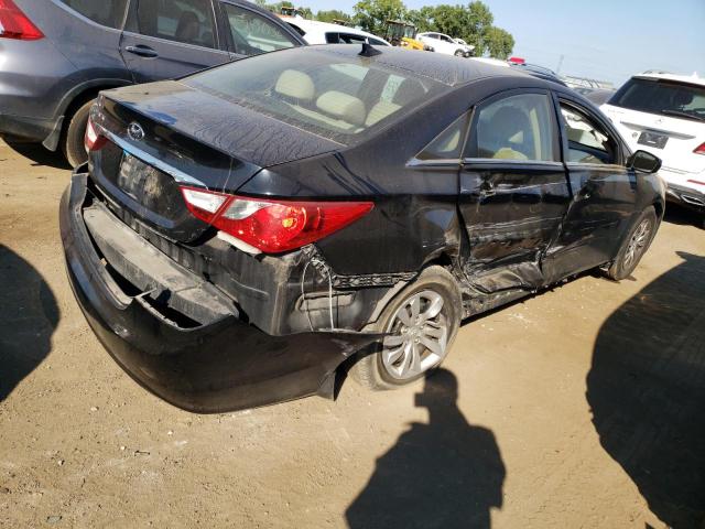 Photo 3 VIN: 5NPEB4AC3CH461958 - HYUNDAI SONATA GLS 