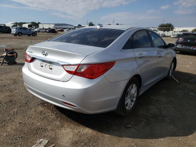 Photo 3 VIN: 5NPEB4AC3CH466819 - HYUNDAI SONATA GLS 