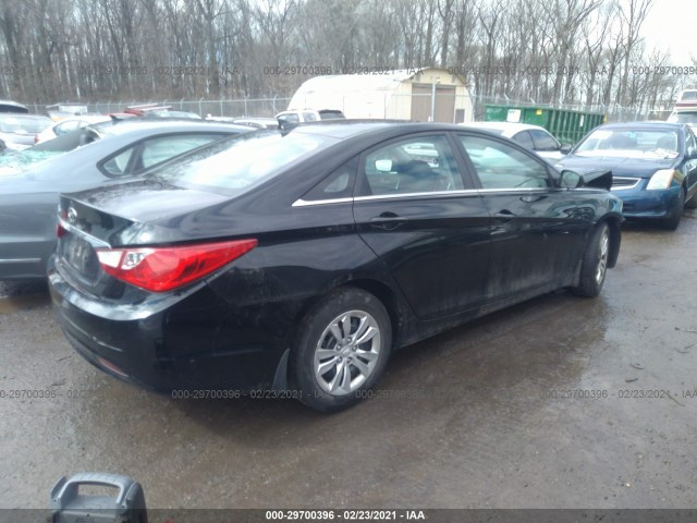 Photo 3 VIN: 5NPEB4AC3CH467078 - HYUNDAI SONATA 